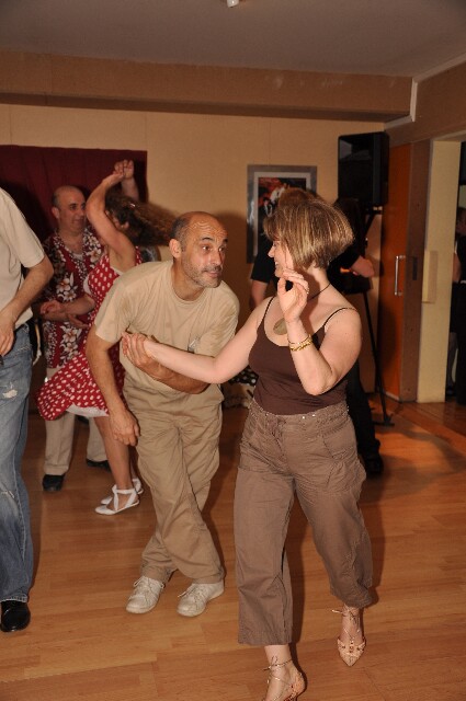 min 2009 05 06 cargo club 584